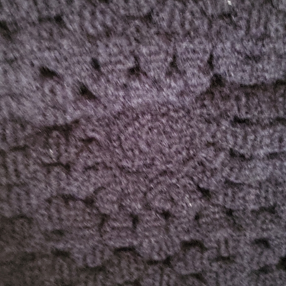 NWT knitted/crocheted crop top - Picture 6 of 6